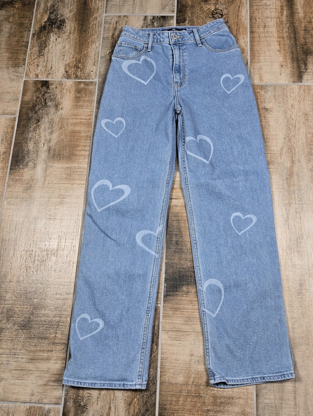 Hollister Ultra High Rise Dad Blue Jean Hearts Womens Size 3R / 26